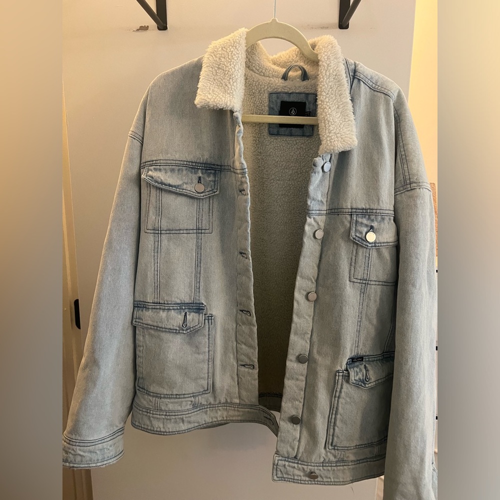Volcom Women’s Oversized Woodstone Denim Jacket